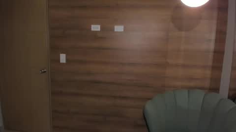 gummyluv online show from 10/08/25, 08:45