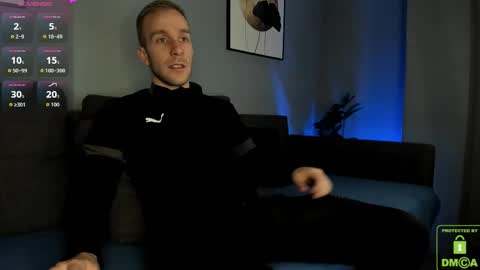 Snapshot of guy_charming chatting on 11/10/25, 06:23 Buddy online show from 11/10/25, 06:23