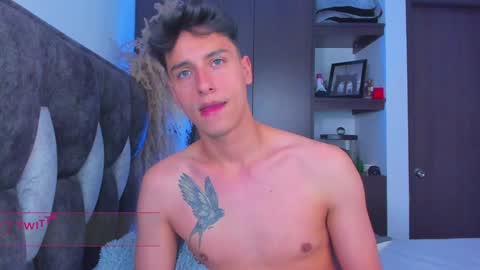 Snapshot of guy_twinks chatting on 01/17/25, 09:17 Gabriel online show from 01/17/25, 09:17