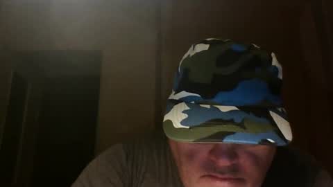 Snapshot of guyboy73 chatting on 09/19/25, 12:34 guyboy73 online show from 09/19/25, 12:34