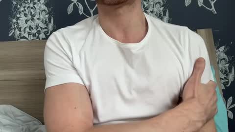 Snapshot of guyfromfinland1981 chatting on 02/17/25, 10:51 NaughtyFitHusband online show from 02/17/25, 10:51