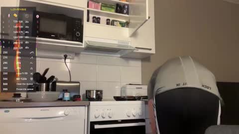 NaughtyFitHusband online show from 10/28/25, 06:43