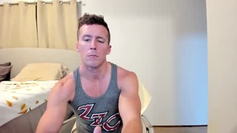 Snapshot of gymjock22 chatting on 01/08/25, 09:44 GymJock22 online show from 01/08/25, 09:44