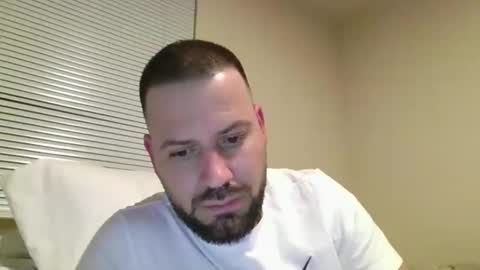 Snapshot of gzimport01 chatting on 11/23/25, 07:41 gzimport01 online show from 11/23/25, 07:41