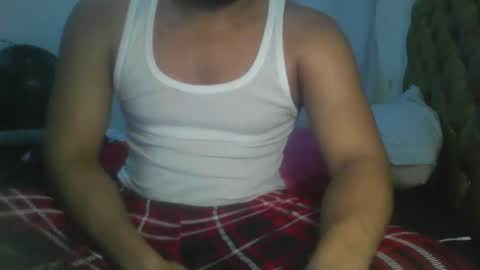Snapshot of h0tboykoko chatting on 12/25/24, 08:28 koko online show from 12/25/24, 08:28