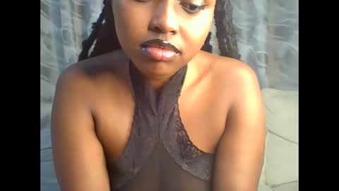 Snapshot of h_o_t_goddess chatting on 12/07/24, 03:58 h_o_t_goddess online show from 12/07/24, 03:58
