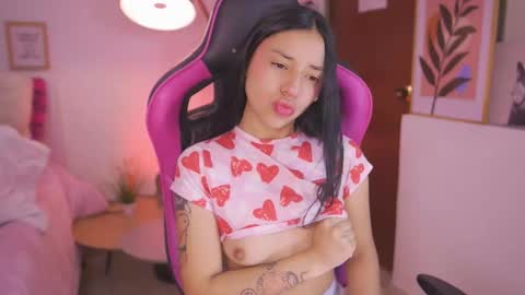 Hade online show from 10/25/25, 02:46