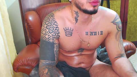 Snapshot of hades_carter chatting on 12/21/24, 09:44 Hades online show from 12/21/24, 09:44