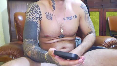 Snapshot of hades_carter chatting on 01/10/25, 11:39 Hades online show from 01/10/25, 11:39