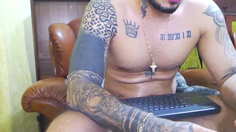 Snapshot of hades_carter chatting on 02/25/25, 11:11 Hades online show from 02/25/25, 11:11