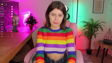 Snapshot of hailey__green chatting on 01/14/25, 04:18 Hailey Green online show from 01/14/25, 04:18