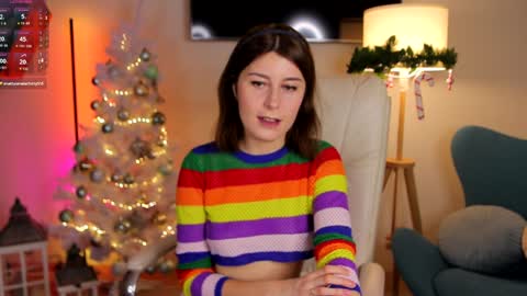 Snapshot of hailey__green chatting on 01/18/25, 07:37 Hailey Green online show from 01/18/25, 07:37