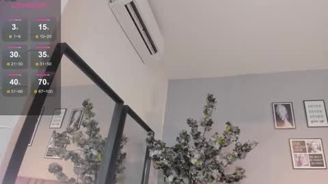 Snapshot of haileystonei chatting on 11/15/25, 11:29 haileystonei online show from 11/15/25, 11:29