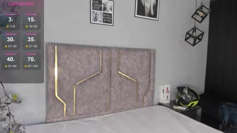 Snapshot of haileystonei chatting on 11/18/25, 11:25 haileystonei online show from 11/18/25, 11:25