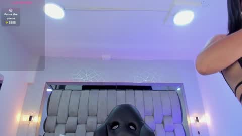 Snapshot of hailybairen chatting on 01/11/25, 07:16  Haily Bairen online show from 01/11/25, 07:16