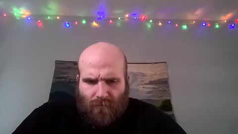 Snapshot of hairiestbear chatting on 12/12/24, 05:48 Hairiest Bear online show from 12/12/24, 05:48
