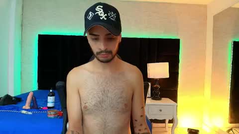 Snapshot of hairy_diamond chatting on 09/17/25, 03:14 H A I R Y D I A M O N D online show from 09/17/25, 03:14