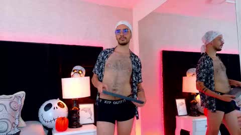 Snapshot of hairy_diamond chatting on 10/16/25, 04:46 H A I R Y D I A M O N D online show from 10/16/25, 04:46