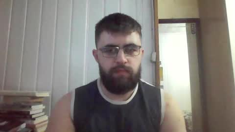 Snapshot of hairy_man_69_ chatting on 12/27/24, 02:36 horny online show from 12/27/24, 02:36