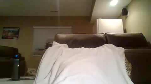 Snapshot of hairybater26 chatting on 02/17/25, 05:04 Harry online show from 02/17/25, 05:04