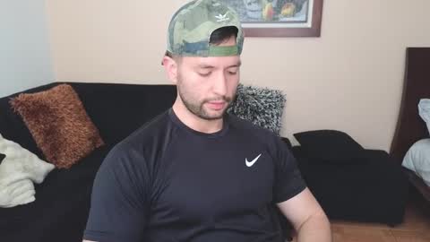 Snapshot of hairyncuteass chatting on 02/18/25, 04:37 hairyncuteass online show from 02/18/25, 04:37