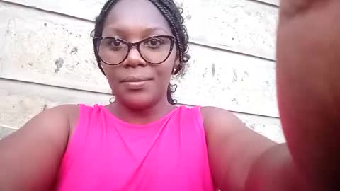 Snapshot of hairypussybigassy001 chatting on 12/22/24, 03:33 hairypussybigassy001 online show from 12/22/24, 03:33