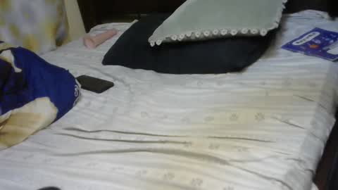 Snapshot of hairypussybigassy001 chatting on 09/11/25, 06:41 hairypussybigassy001 online show from 09/11/25, 06:41