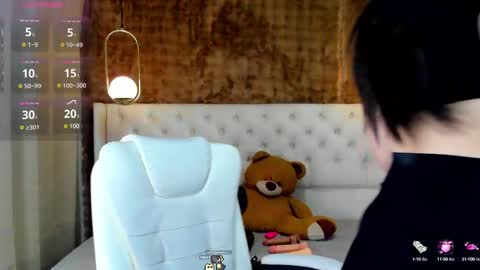 Snapshot of hakurukushka chatting on 03/01/25, 08:21 Haku Please help me with your thumbs up its important online show from 03/01/25, 08:21