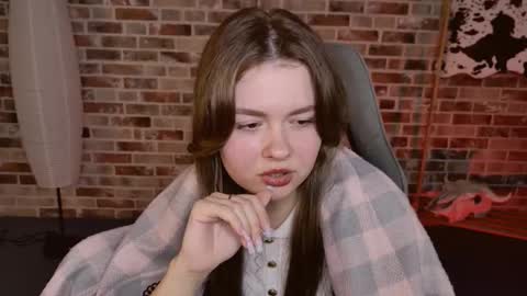 HaleySun online show from 11/07/25, 01:55