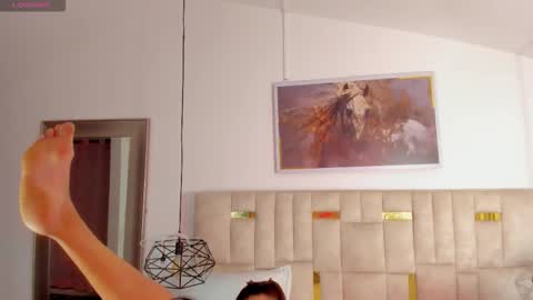 Halie  online show from 11/04/25, 11:48