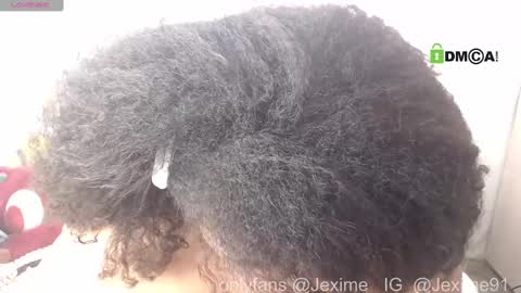 HALLE online show from 03/10/25, 03:56