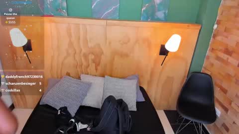 Halley Lorens online show from 09/16/25, 07:04