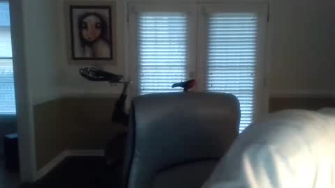 Snapshot of han63 chatting on 12/19/24, 12:56 Han online show from 12/19/24, 12:56