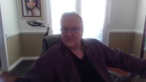 Snapshot of han63 chatting on 02/24/25, 01:53 Han online show from 02/24/25, 01:53