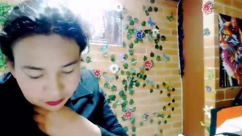 Snapshot of han_deus chatting on 09/23/25, 11:41 HANMy Dears make sure to follow me here create a FREE account if you dont have one and chat thank you. online show from 09/23/25, 11:41