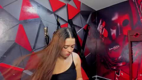 Hana and Zeta online show from 10/27/25, 12:20