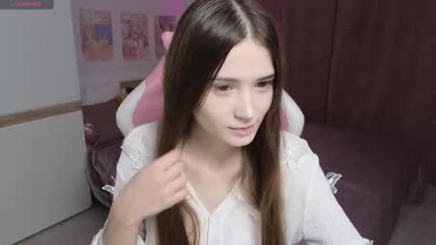 Hana online show from 10/28/25, 02:31