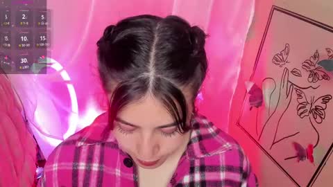 Snapshot of hanah_bakeer chatting on 09/19/25, 02:29 Hanah Montana Independent model online show from 09/19/25, 02:29