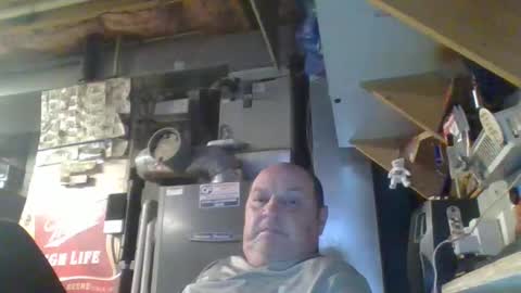 naked man online show from 10/22/25, 02:23