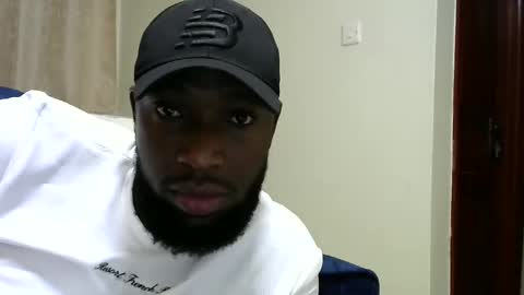 Snapshot of handsome_king30 chatting on 12/18/24, 04:31 handsome king online show from 12/18/24, 04:31