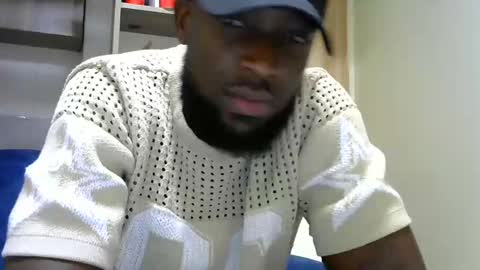 Snapshot of handsome_king30 chatting on 01/15/25, 11:08 handsome king online show from 01/15/25, 11:08
