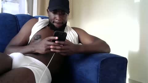 Snapshot of handsome_king30 chatting on 01/22/25, 02:24 handsome king online show from 01/22/25, 02:24