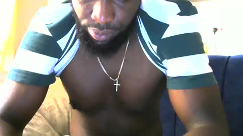 Snapshot of handsome_king30 chatting on 09/20/25, 06:47 handsome king online show from 09/20/25, 06:47