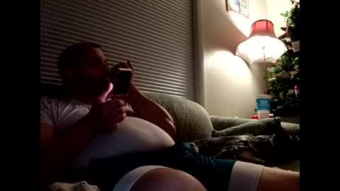 Snapshot of handsomedaddy198923 chatting on 09/12/25, 07:52 handsomedaddy198923 online show from 09/12/25, 07:52