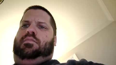 Snapshot of handsomedaddy198923 chatting on 09/20/25, 08:54 handsomedaddy198923 online show from 09/20/25, 08:54