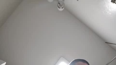 Snapshot of handsomedaddy198923 chatting on 09/26/25, 11:58 handsomedaddy198923 online show from 09/26/25, 11:58