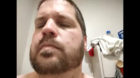 Snapshot of handsomedaddy198923 chatting on 10/01/25, 08:04 handsomedaddy198923 online show from 10/01/25, 08:04