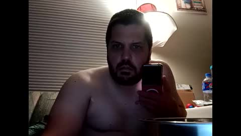 Snapshot of handsomedaddy198923 chatting on 10/08/25, 07:39 handsomedaddy198923 online show from 10/08/25, 07:39