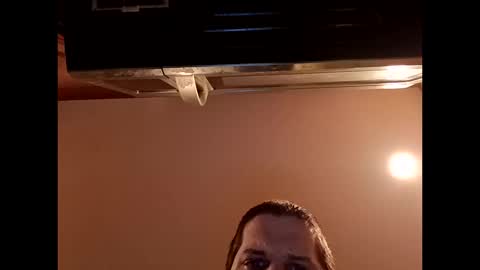 Snapshot of handsomedaddy198923 chatting on 10/11/25, 06:23 handsomedaddy198923 online show from 10/11/25, 06:23