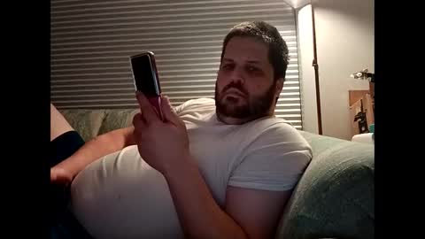 Snapshot of handsomedaddy198923 chatting on 10/18/25, 07:20 handsomedaddy198923 online show from 10/18/25, 07:20